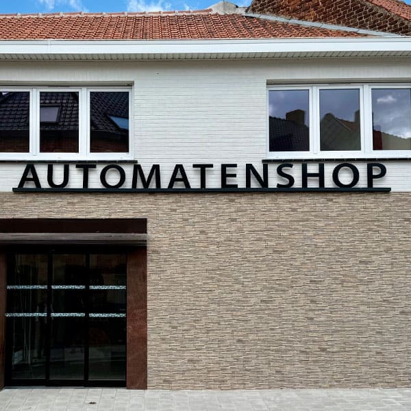 Facades automatenshop planciusplein 8 8951 dranouter heuvelland belgique
